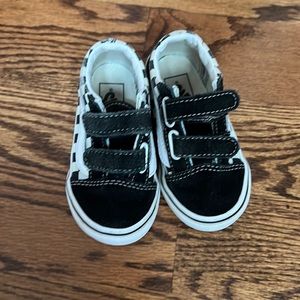 Toddler vans size 6.5.